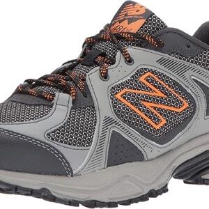 Men’s New Balance All Terrain size 8